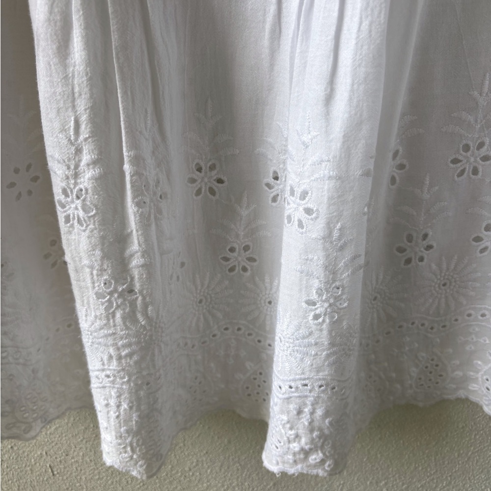 Style & Co White Cotton Eyelet Pleated Top Size L Embroidered Bell Sleeve Button - Picture 6 of 11